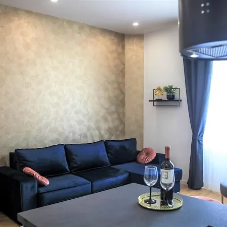Apartman Hedone Luxury With Free Parking Póla