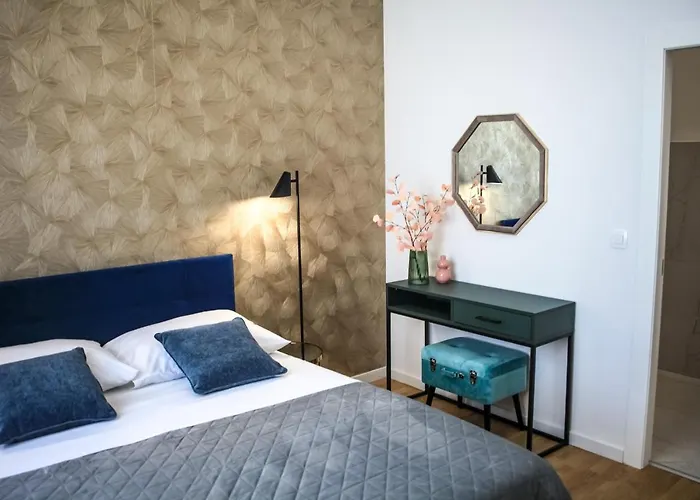 Hedone Luxury With Free Parking Apartman Póla